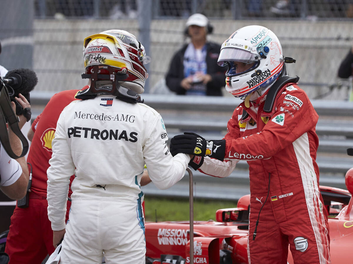 Foto zur News: Hamilton verteidigt Vettels Fahrstil: "Nicht rücksichtslos, kein Draufgänger"