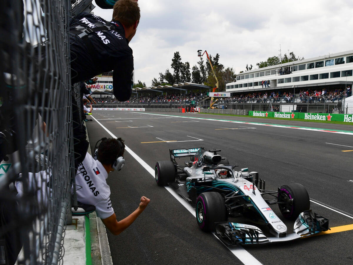 Foto zur News: Lewis Hamilton schwärmt: "Einige Erfahrungen im Auto waren magisch!"