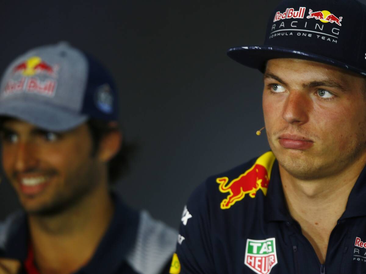 Foto zur News: Ricciardo-Nachfolge: Hat Max Verstappen gegen Carlos Sainz ein Veto eingelegt?