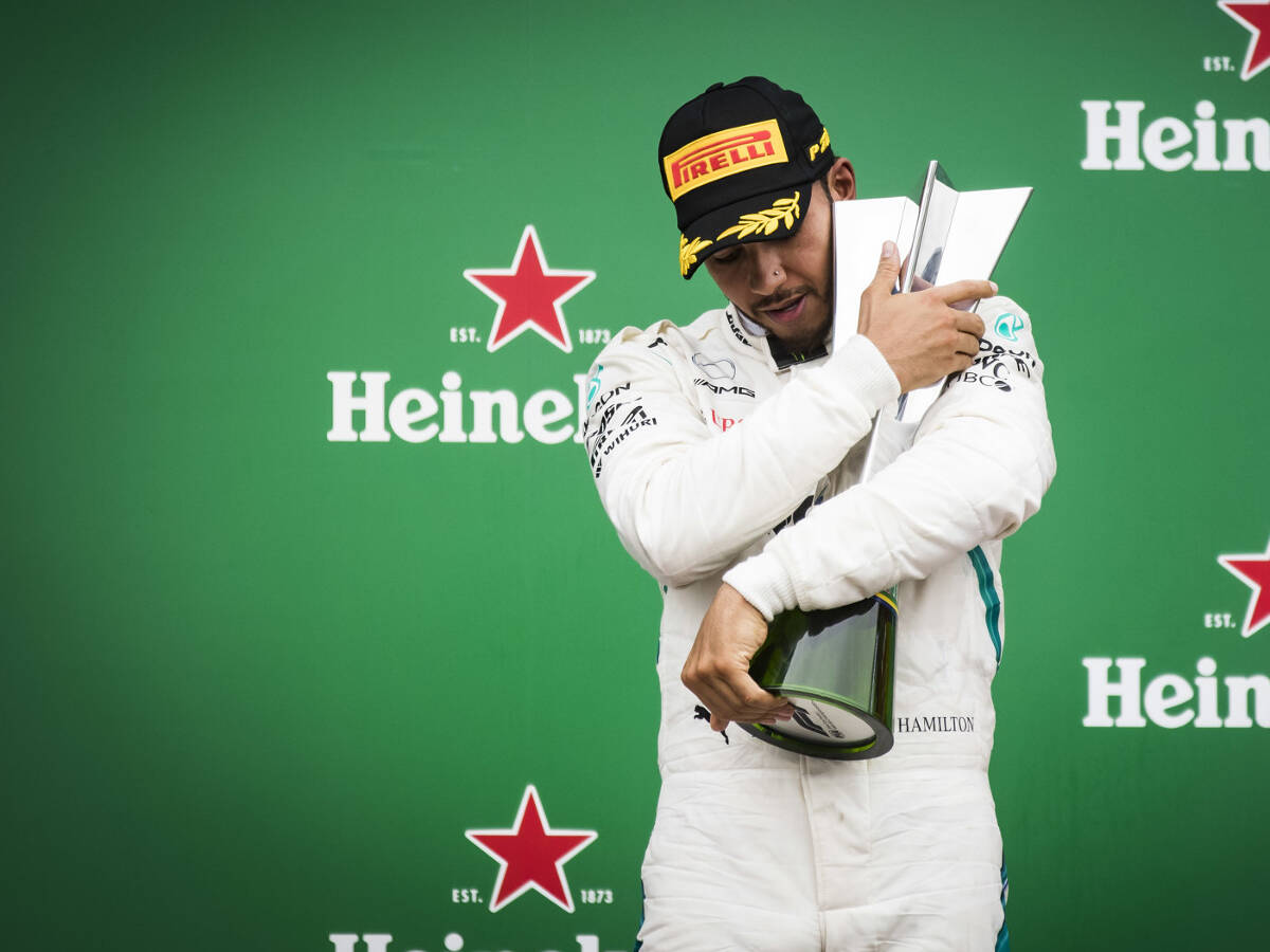 Foto zur News: Lewis Hamilton und seine Kollegen stehen nicht auf elektrischen Rennsport