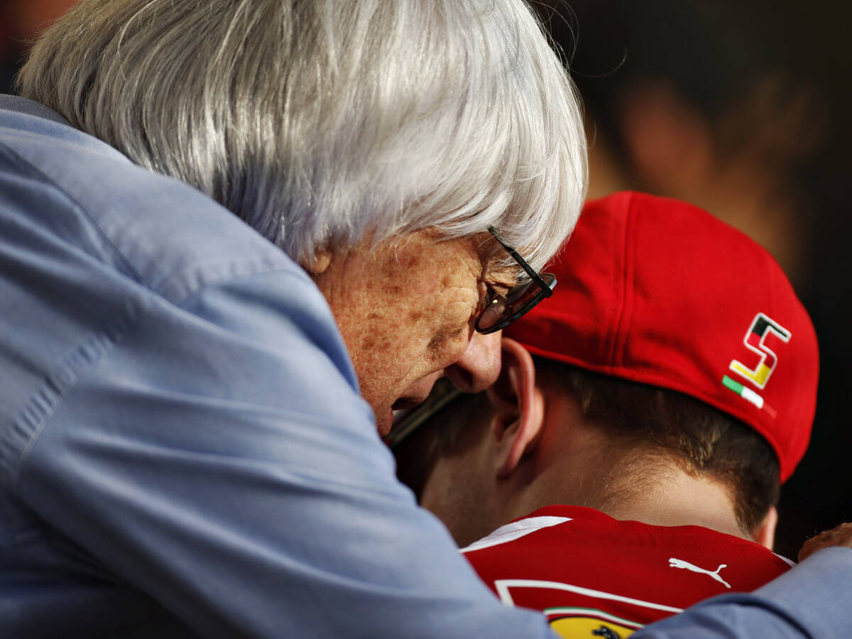 Foto zur News: Bernie Ecclestone: Vettel kein Leader wie Schumacher