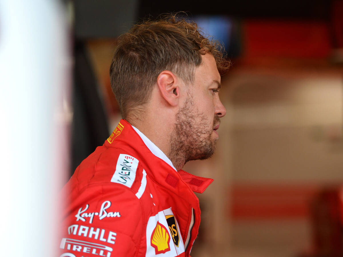 Foto zur News: "Wurden vorgeführt": Trotzdem will Vettel "nicht alles auf den Kopf stellen"
