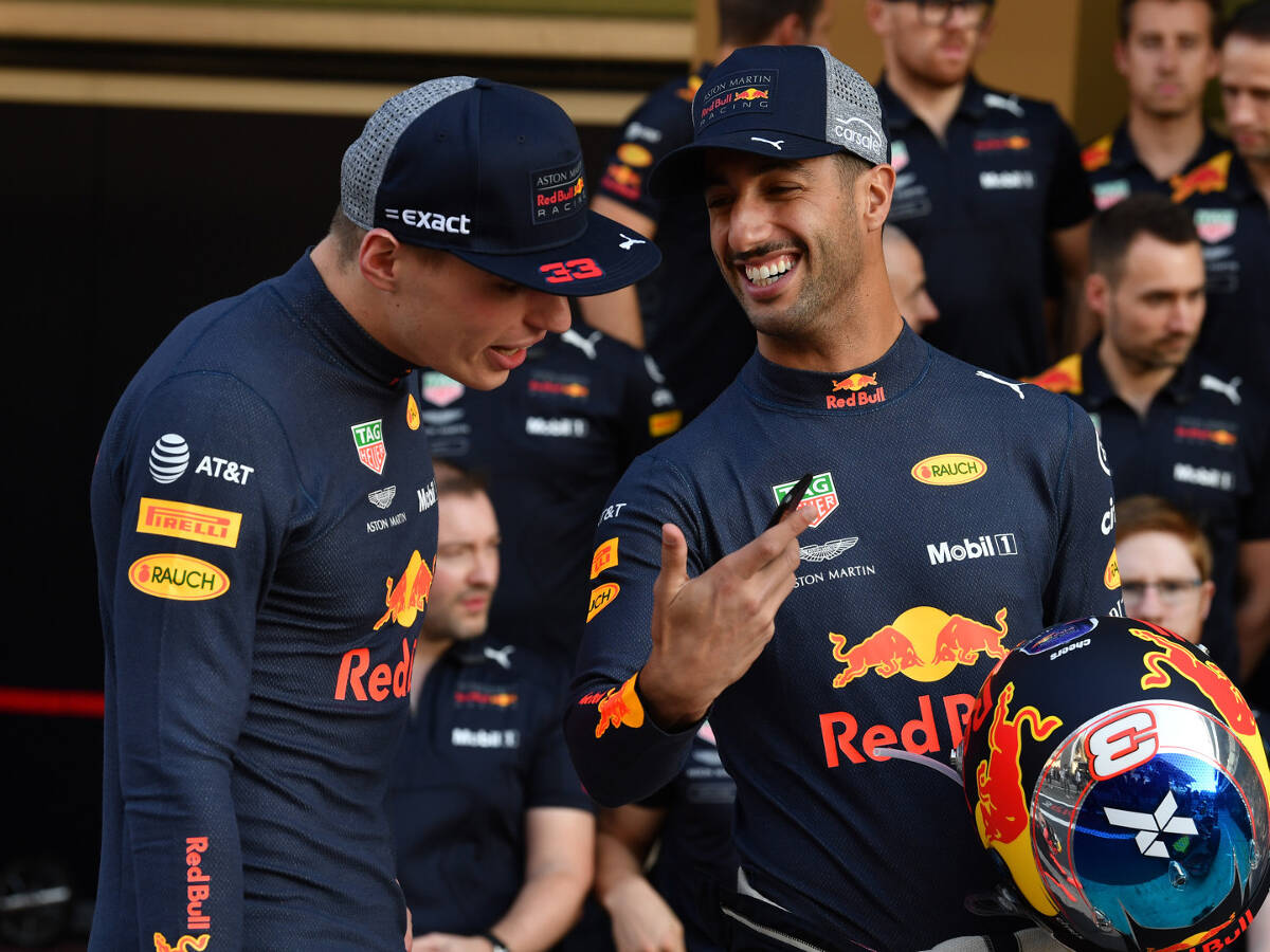 Foto zur News: Daniel Ricciardo: Beim Werfen eines Tennisballs den Arm gebrochen!