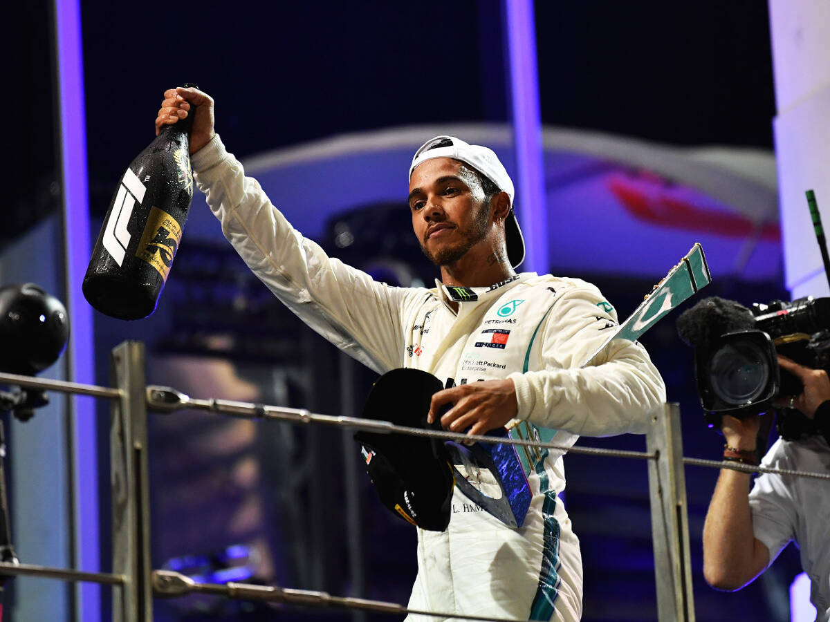 Foto zur News: Lewis Hamilton: Nächster Halt Weltraum?
