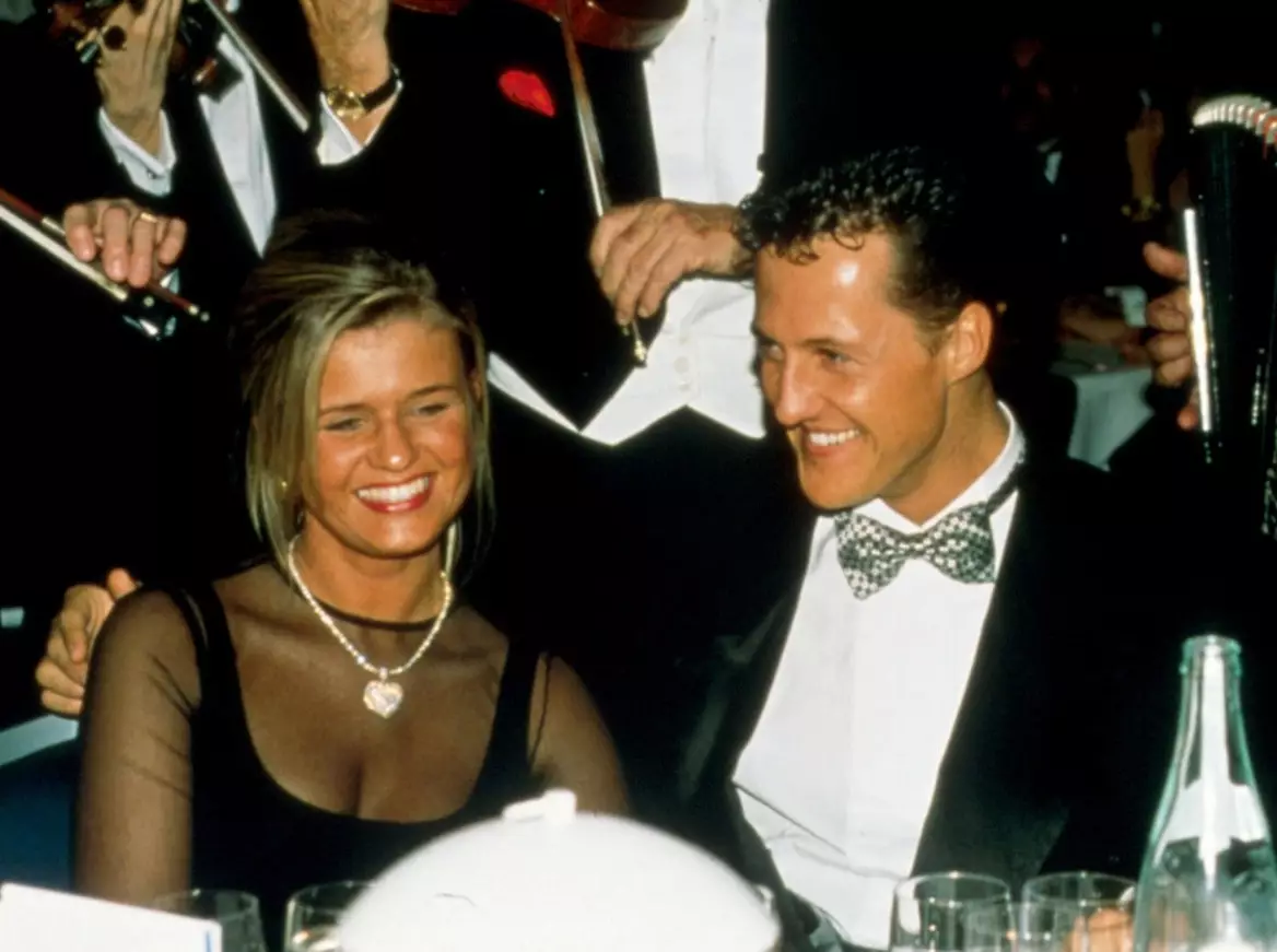 Michael Schumacher Foto zur News: Der heimliche Schumacher: Aufgebrezelt und besessen von ungeraden Zahlen