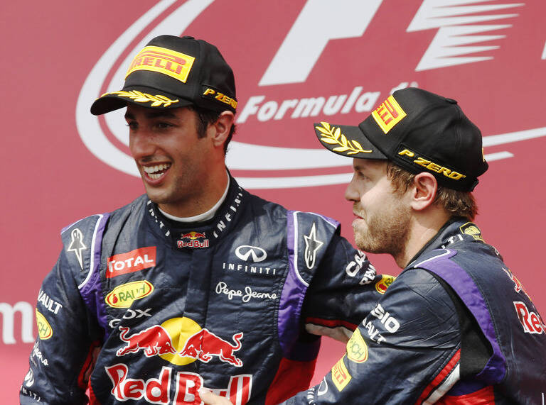 Foto zur News: Ricciardo lobt Vettel: Als Teamkollege auch bei Niederlagen sehr fair