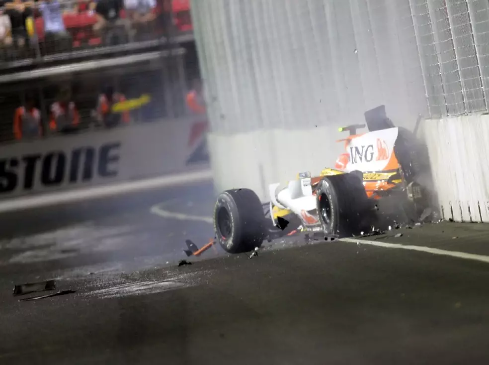 Nelson Piquet Jun., Singapur 2008, Crashgate Foto zur News: Wie die FIA schon 2008 von "Crashgate" erfuhr, aber nicht handeln konnte