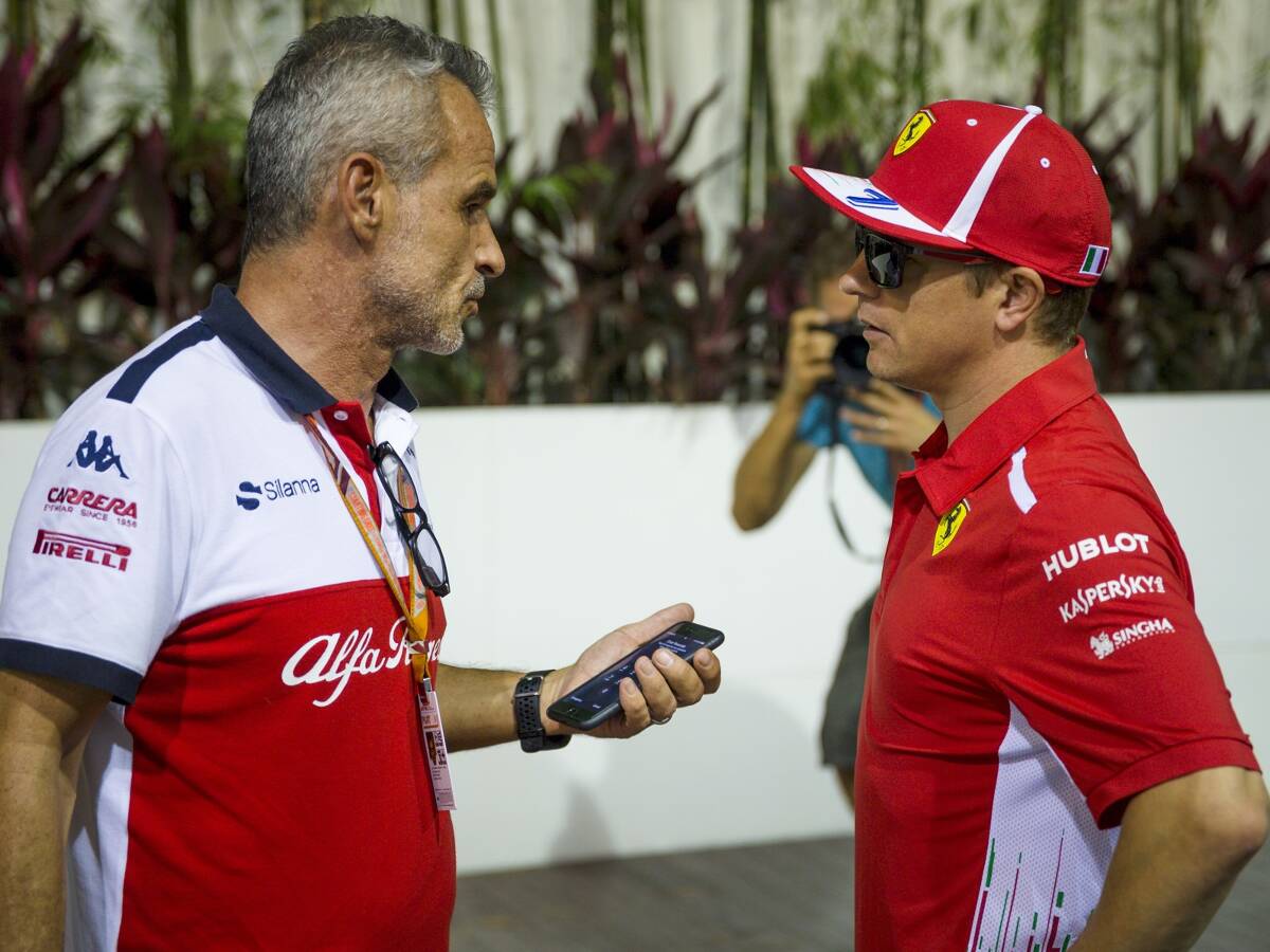 Foto zur News: Nach Ferrari-Aus: Räikkönen ging sofort zu Sauber und löcherte Team mit Fragen