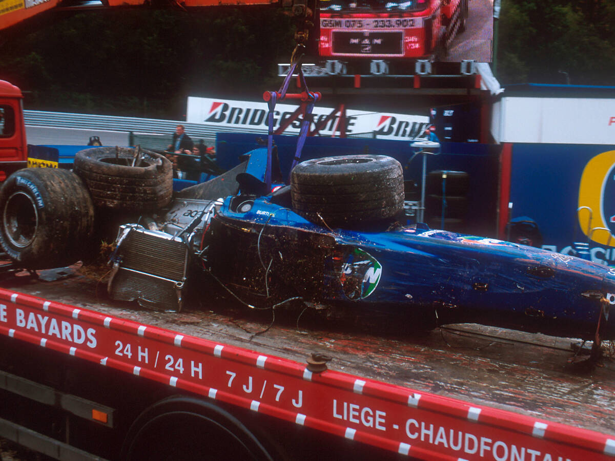 Foto zur News: Luciano Burti erinnert sich an Spa-Unfall 2001: Dank Ayrton Senna noch am Leben