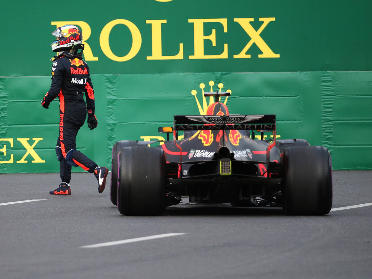 Foto zur News: Ricciardo: Red Bull hat Baku-Crash unfair gehandhabt