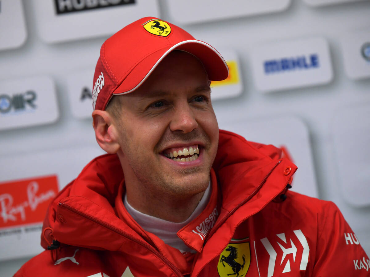Foto zur News: Bester erster Tag aller Zeiten: Sebastian Vettel überglücklich!