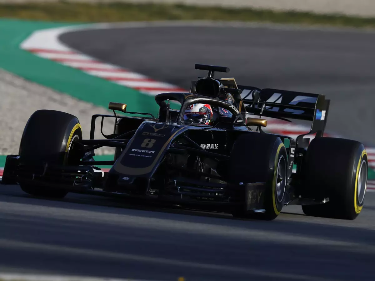 Foto zur News: Grosjean nörgelt: Neue Heizdecken-Temperaturen ein Sicherheitsrisiko?