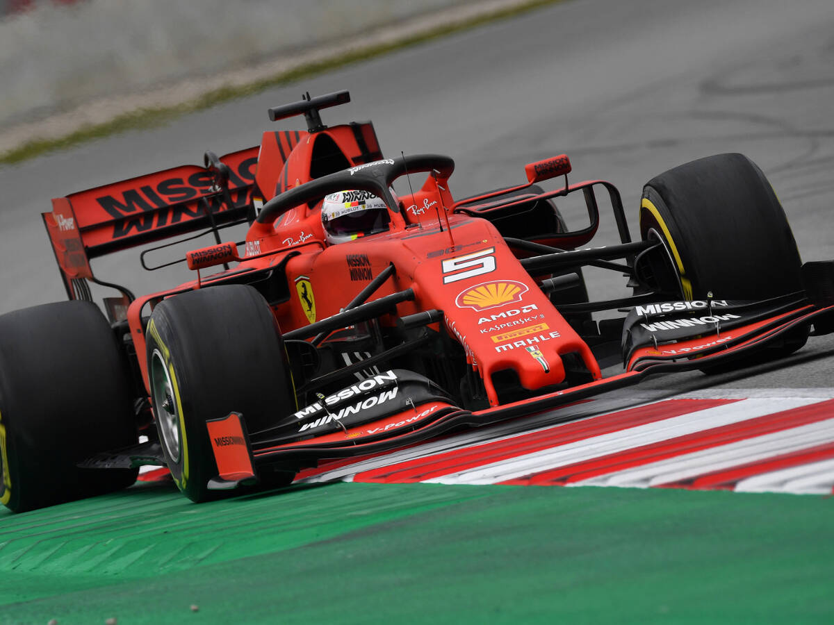Foto zur News: Bereinigte Testzeiten: Ist Ferrari allen anderen um eine halbe Sekunde voraus?