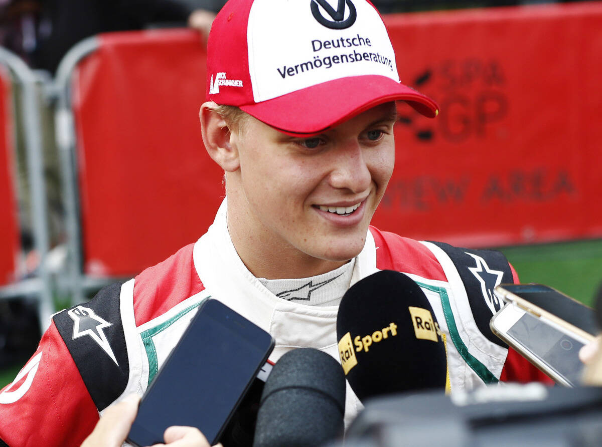 Foto zur News: Mick Schumacher vor Formel-1-Testdebüt: "Bin mehr als aufgeregt!"