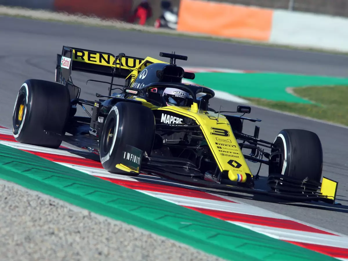 Daniel Ricciardo Foto zur News: Renault zufrieden: Beim Motor größter Fortschritt der gesamten Hybridära?
