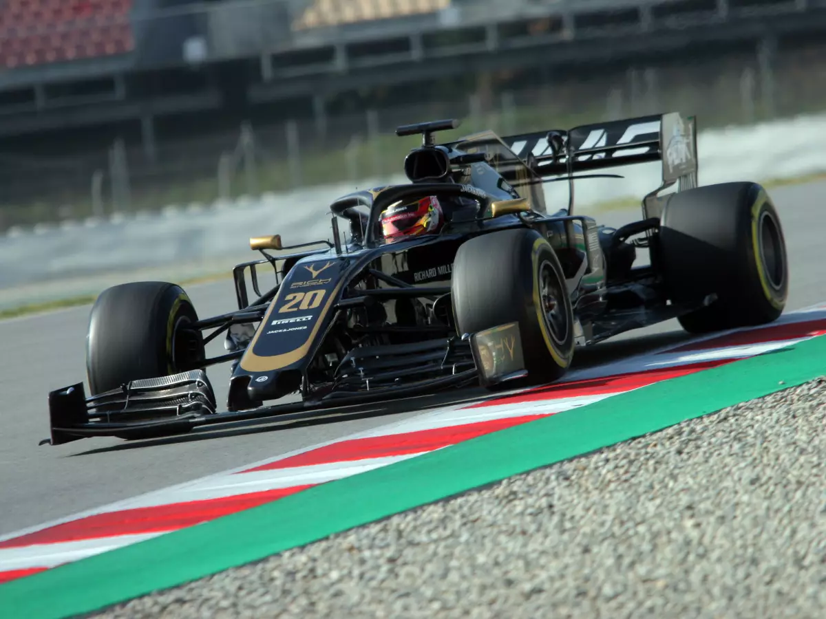 Foto zur News: Haas-Rennsimulation lässt hoffen: 2019 "Best of the Rest"?