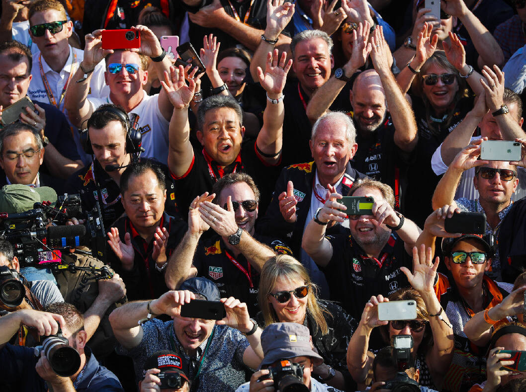 Foto zur News: Erstes Podium seit 2008: Honda feiert P3 von Red Bull unter Freudentränen