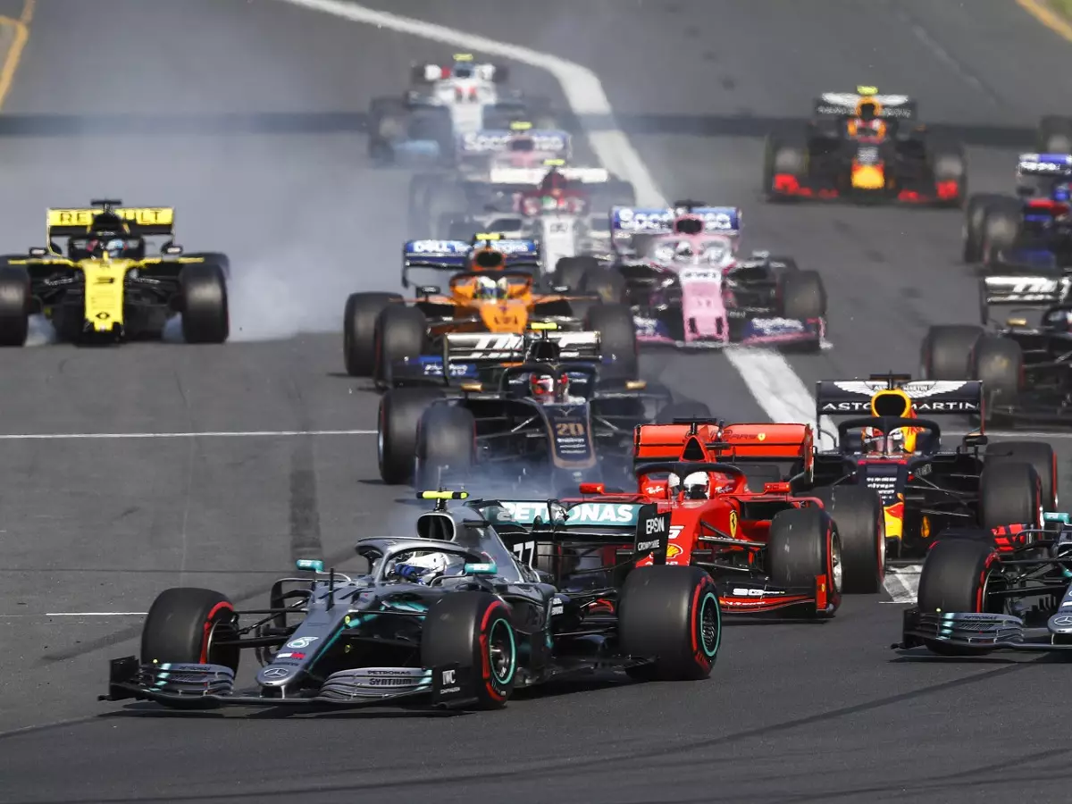 Valtteri Bottas, Lewis Hamilton, Sebastian Vettel, Charles Leclerc, Max Verstappen Foto zur News: Cyril Abiteboul: Budgetobergrenze hat größte Priorität für die Formel 1