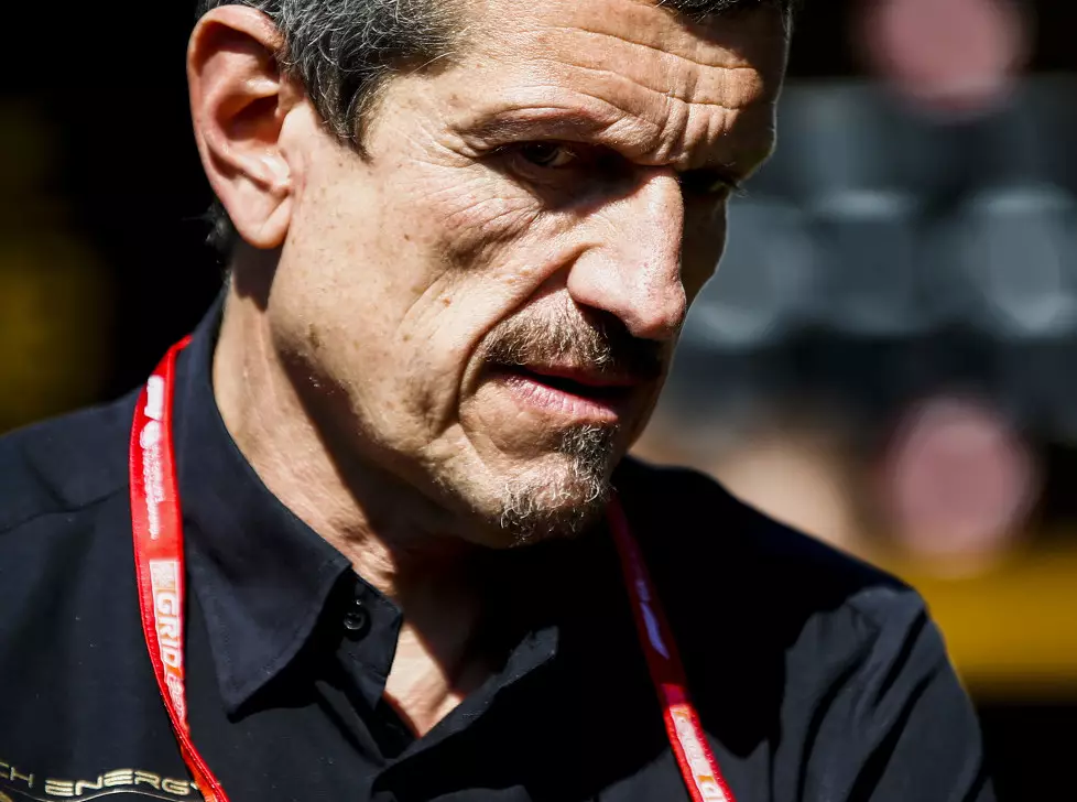 Foto zur News: Günther Steiner bleibt bei Kritik: Kommissare "hören nicht zu"