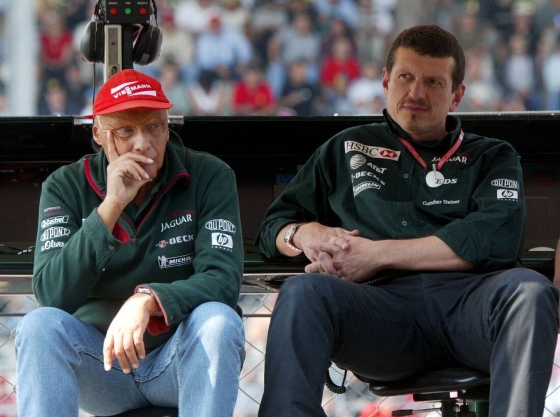 Foto zur News: Günther Steiner über Jaguar: "Politischer Tumult" ruinierte Formel-1-Team