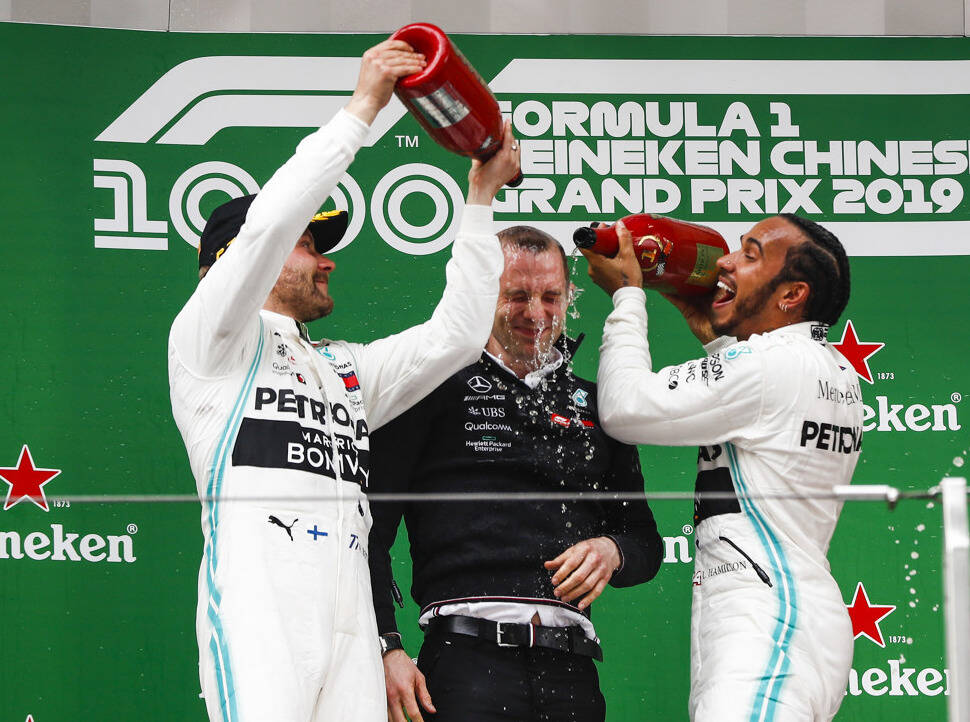 Foto zur News: Auf den Spuren von Williams: Mercedes feiert besten Saisonstart der Geschichte