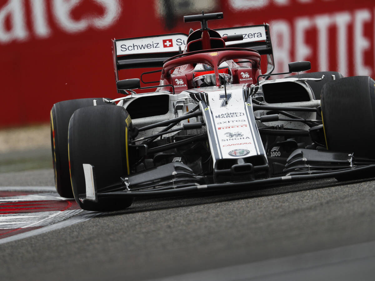 Foto zur News: Kimi Räikkönen auf P9: Zu wenig Temperatur in den Vorderreifen