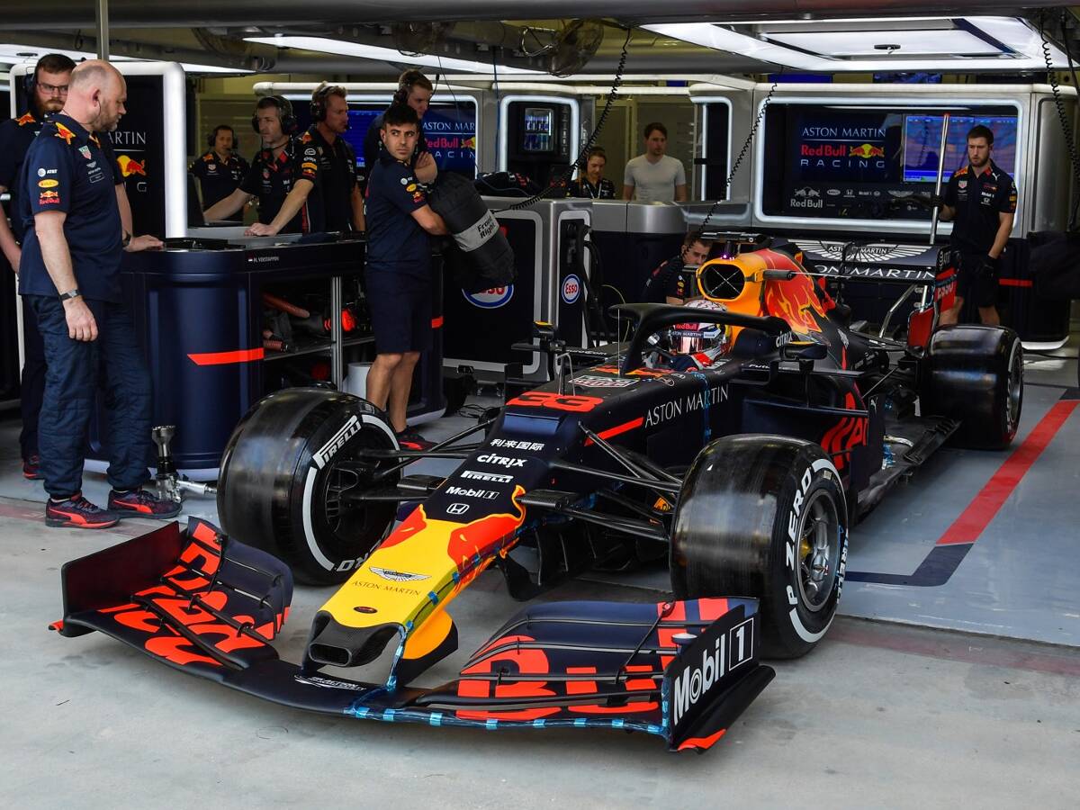 Foto zur News: Neue Motoren für beide Red-Bull-Teams: Darum riskiert Honda Gridstrafen
