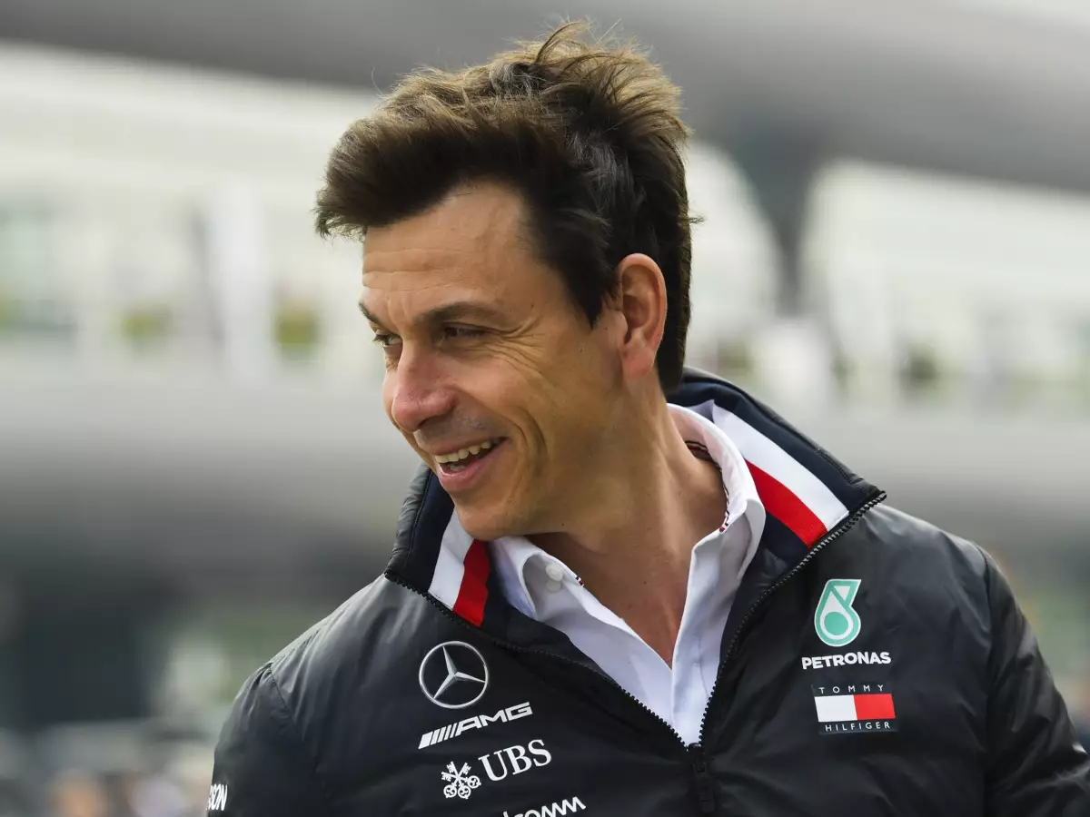 Foto zur News: Toto Wolff: Warum er als Teenager 125.000 Kerzen kaufte