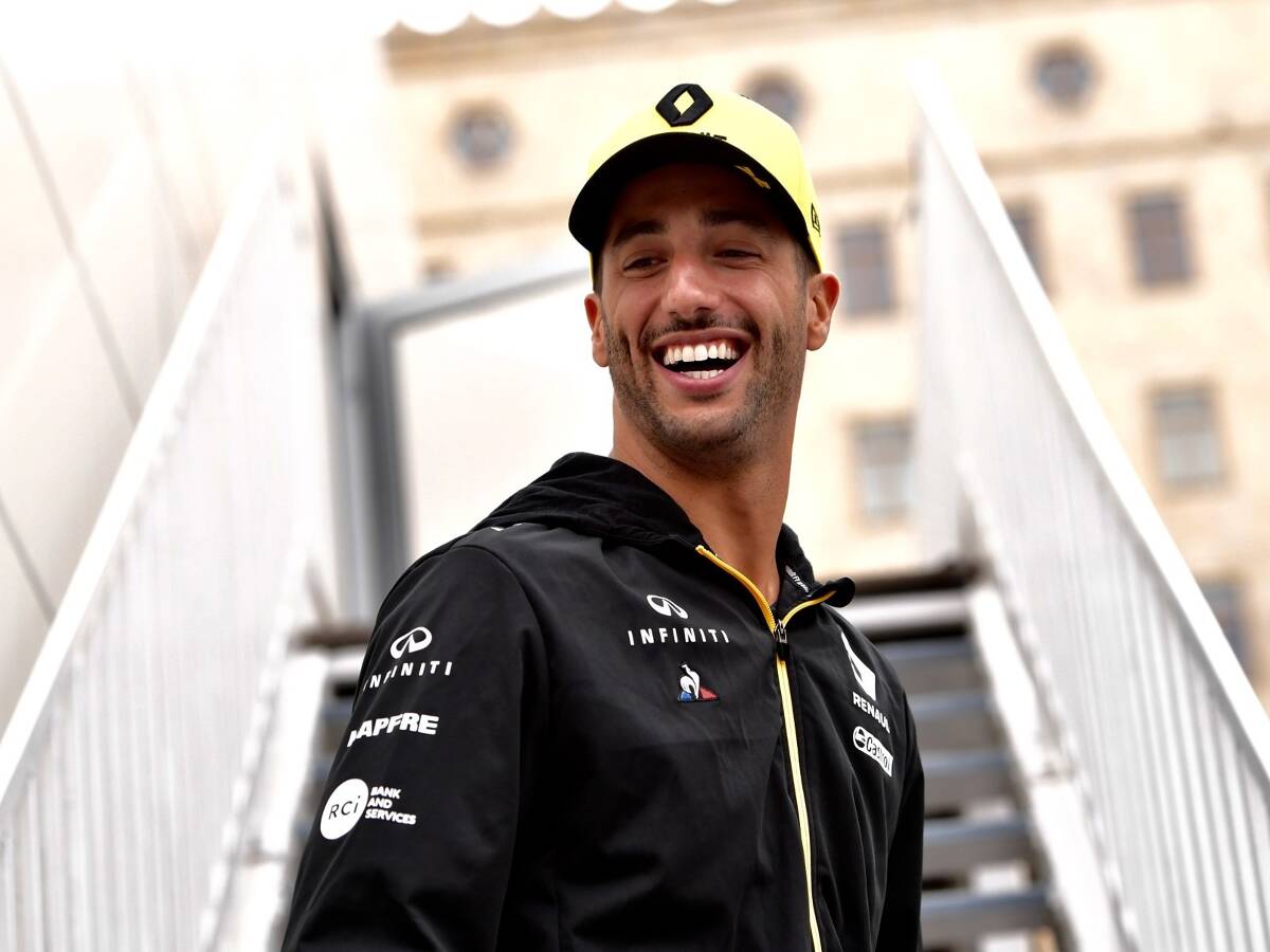 Foto zur News: Ricciardo will Perez in Baku nacheifern: "Was für eine Legende!"