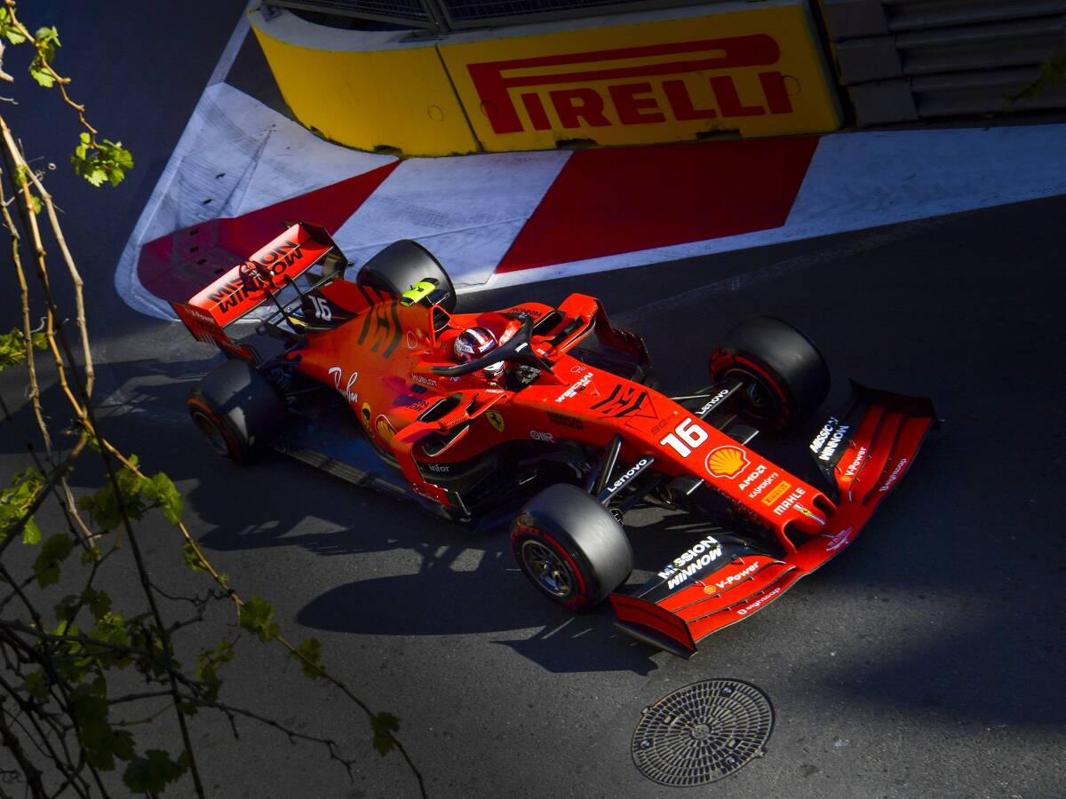 Foto zur News: Formel 1 Baku 2019: Ferrari gibt den Ton an - Stroll und Kwjat crashen!