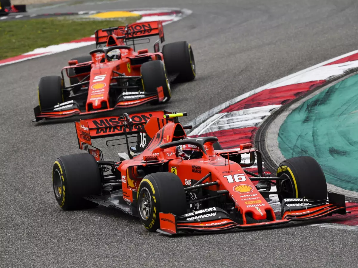 Foto zur News: Jacques Villeneuve: Leclerc bereit für Ferrari - aber nicht umgekehrt!