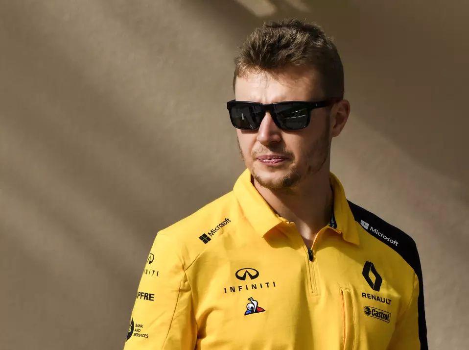 Foto zur News: Comeback: Sergei Sirotkin fährt Pirelli-Tests für Renault