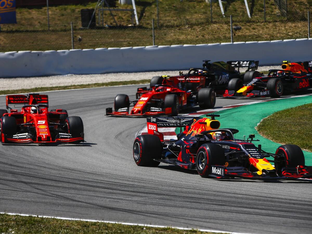 Foto zur News: Ferrari geschlagen: Christian Horner lobt "großartigen" Max Verstappen