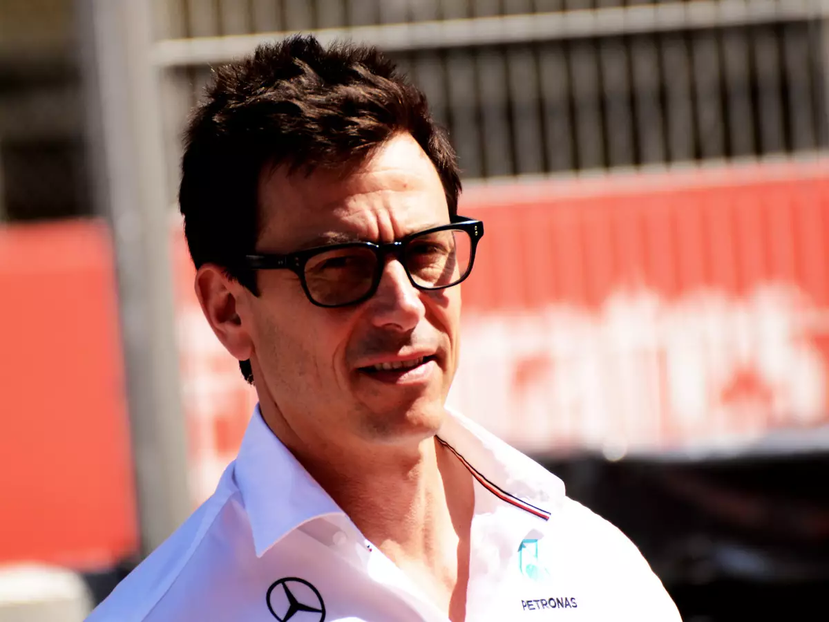 Toto Wolff Foto zur News: Toto Wolff: Liberty-Gerüchte "kein Thema", aber "schmeichelnd"