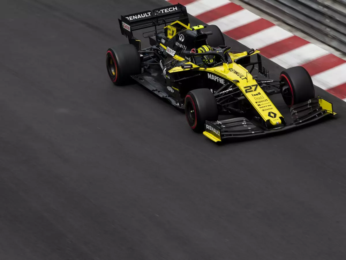 Nico Hülkenberg Foto zur News: Renault offenbart Pleuel-Problem: Darum war der Motor bisher gedrosselt