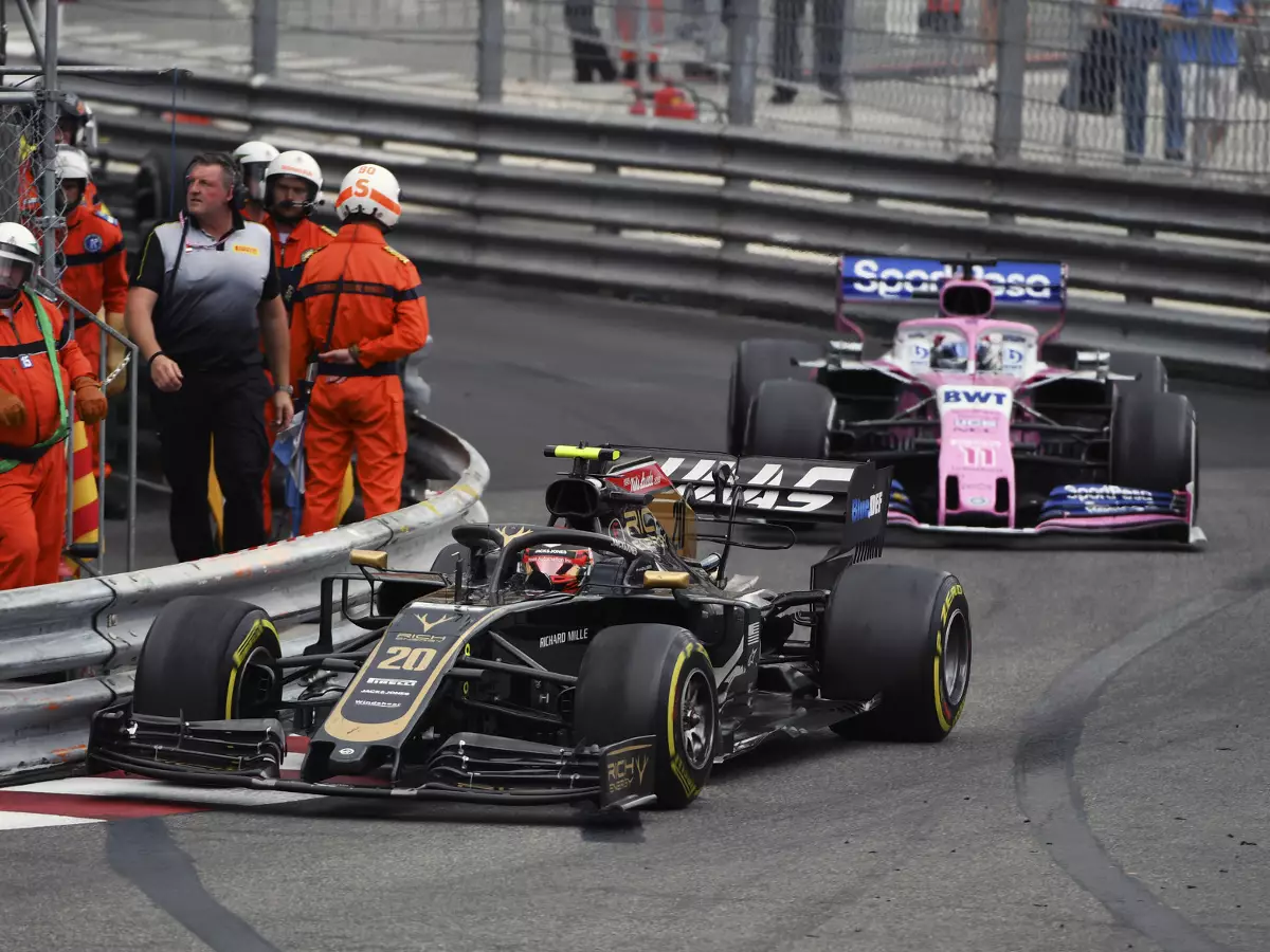 Foto zur News: Perez vs. Magnussen: "Darüber müssen wir noch reden"