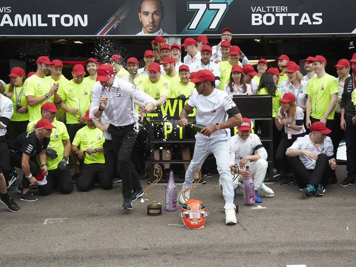Foto zur News: Lewis Hamilton: Mercedes hat das beste Team und die beste Fahrerpaarung