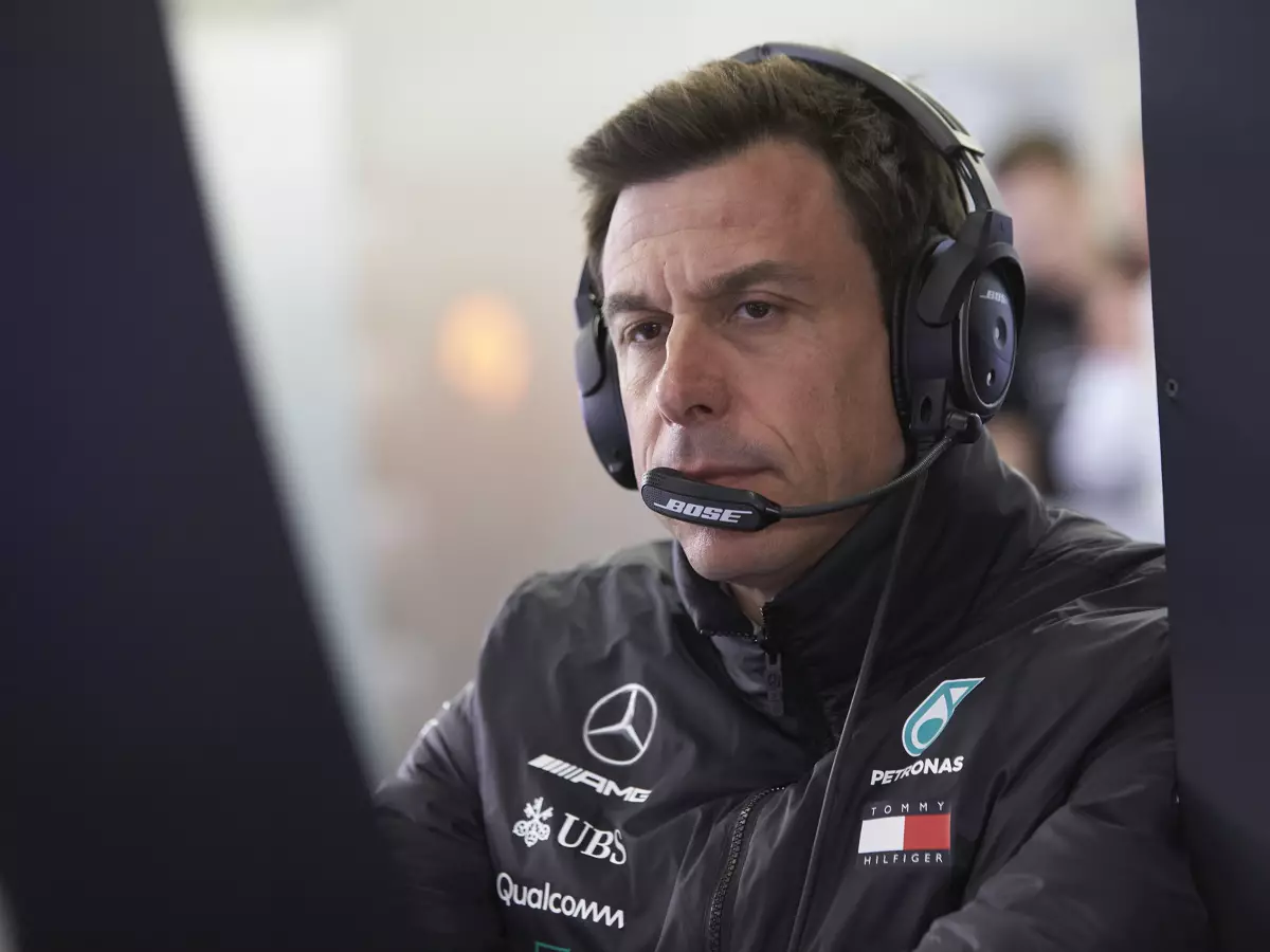 Foto zur News: Mercedes in der Krise: Toto Wolff übernimmt die Verantwortung