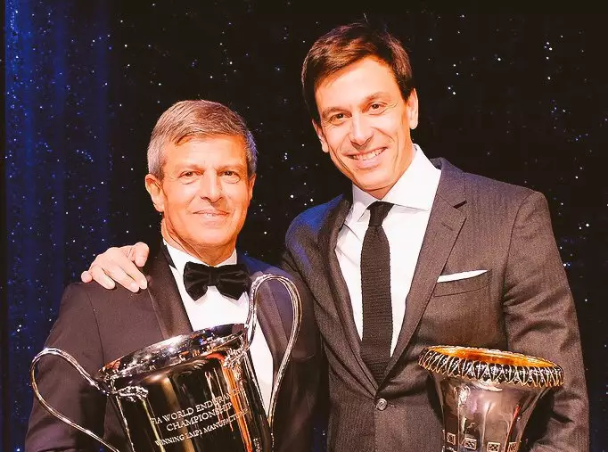 Fritz Enzinger und Toto Wolff Foto zur News: F1-Auftakt 2020 in Österreich: Alles hängt von der COVID-19-Kurve ab