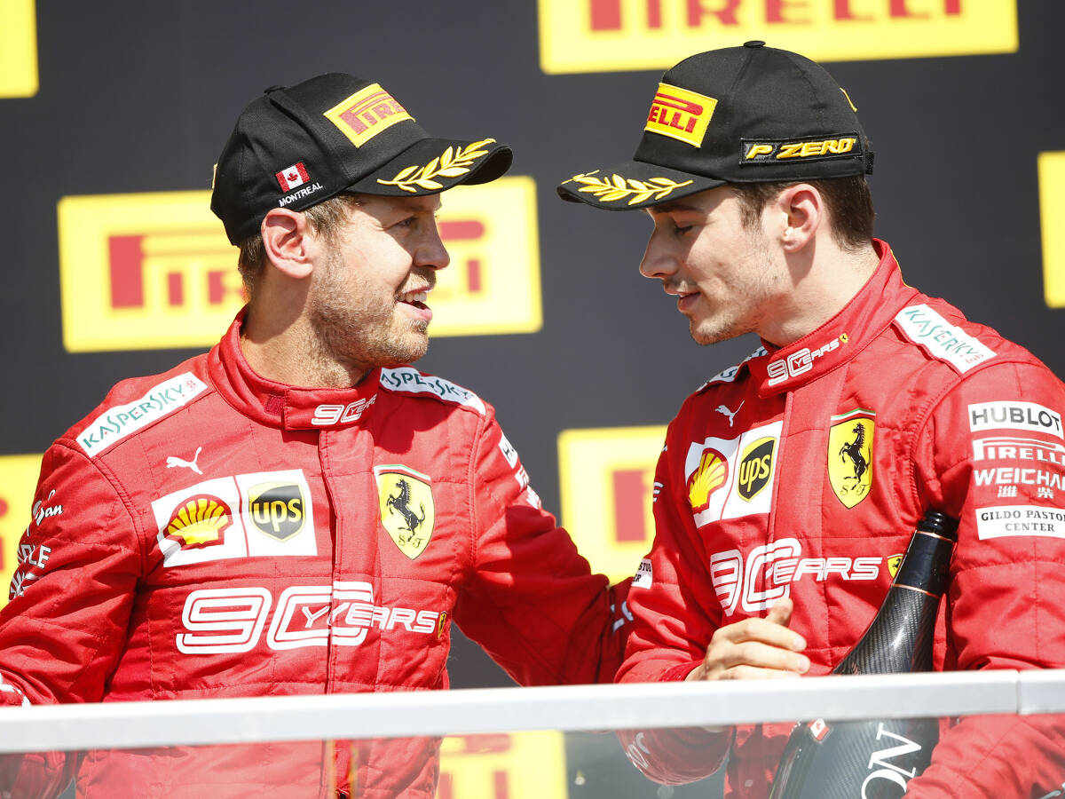 Foto zur News: Vettel-Strafe: Ferrari hatte vergessen, Leclerc zu informieren