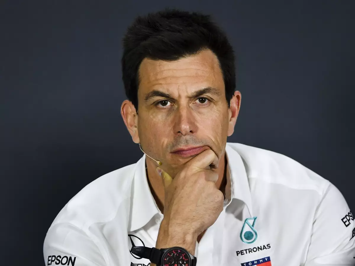 Foto zur News: "Wir stehen dahinter": Budgetobergrenze wird laut Toto Wolff kommen