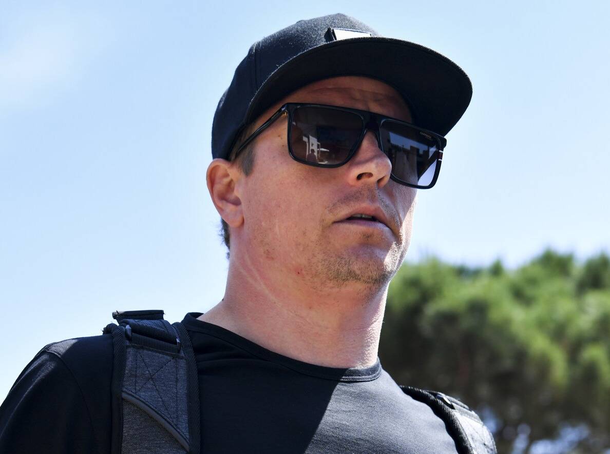 Foto zur News: Kimi Räikkönen kritisiert: Nicht viel übrig von "Let them race"