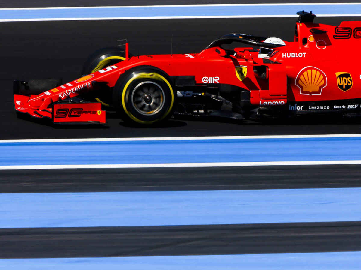 Foto zur News: Vettel über neue Teile enttäuscht: Ferrari dementiert Korrelationsproblem