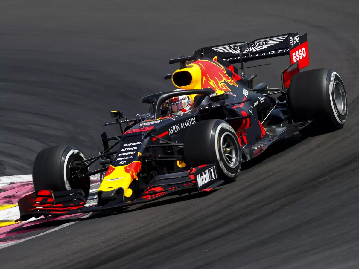 Foto zur News: Red Bull ohne "magisches Gaspedal": Verstappen fehlt Topspeed