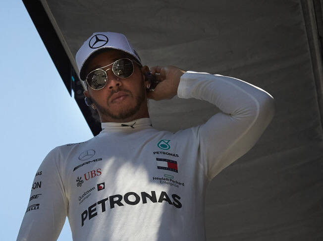 Foto zur News: Auf "Schumis" Spuren: Lewis Hamilton in der Form seines Lebens?