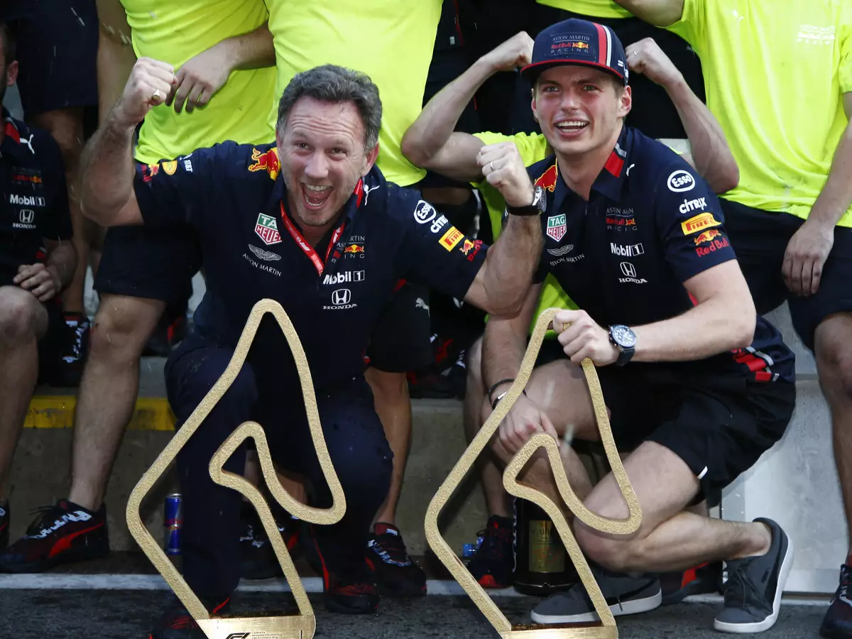 Foto zur News: Horner: Verstappen macht Red-Bull-Verbleib nicht von Klausel abhängig