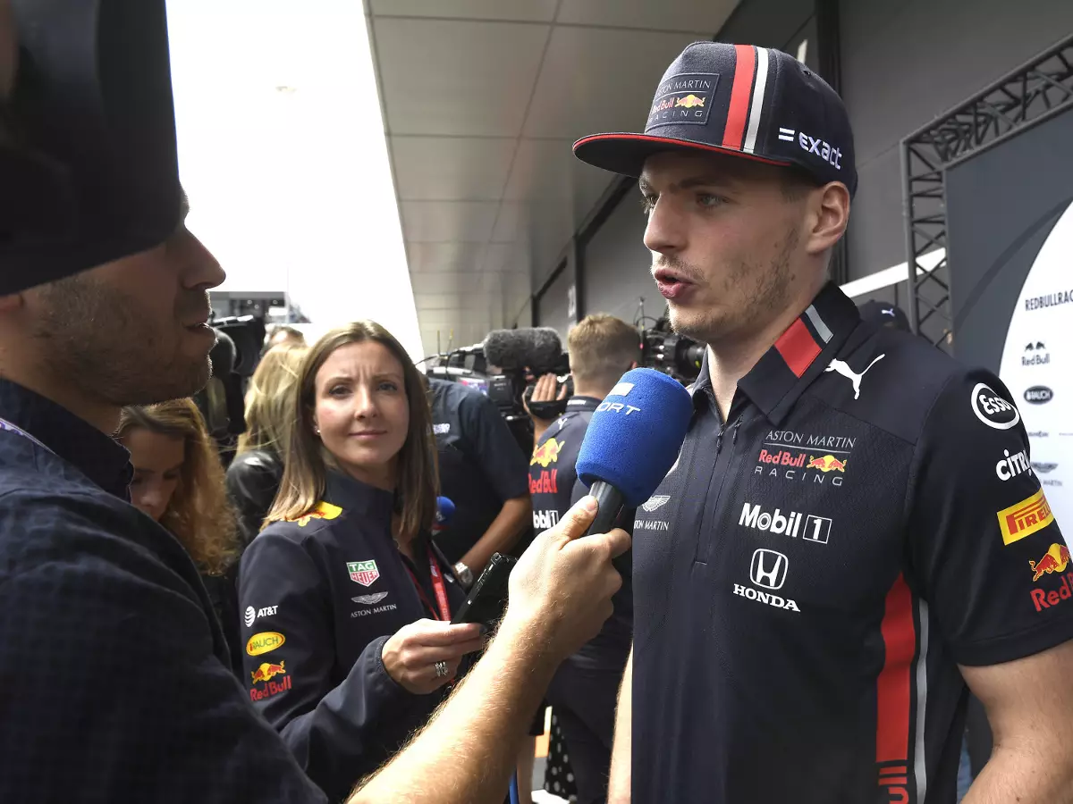 Foto zur News: Max Verstappen: Red Bull "nicht plötzlich das dominierende Team ..."