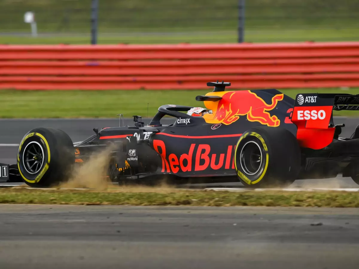 Foto zur News: Verkehrte Bullenwelt: "Bester Freitag" für Gasly, schlechtester für Verstappen