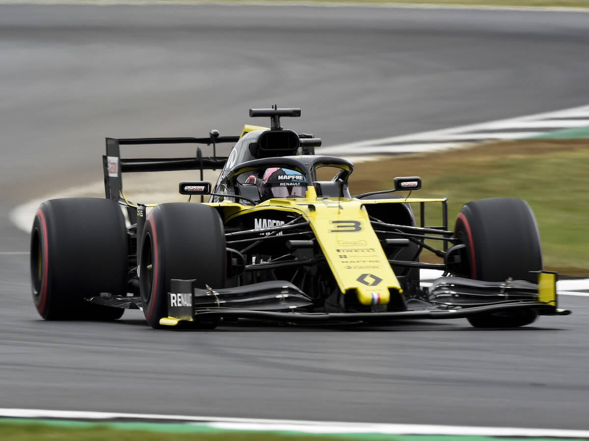 Foto zur News: Ricciardo schlägt McLaren: Wie Renault das Comeback gelang