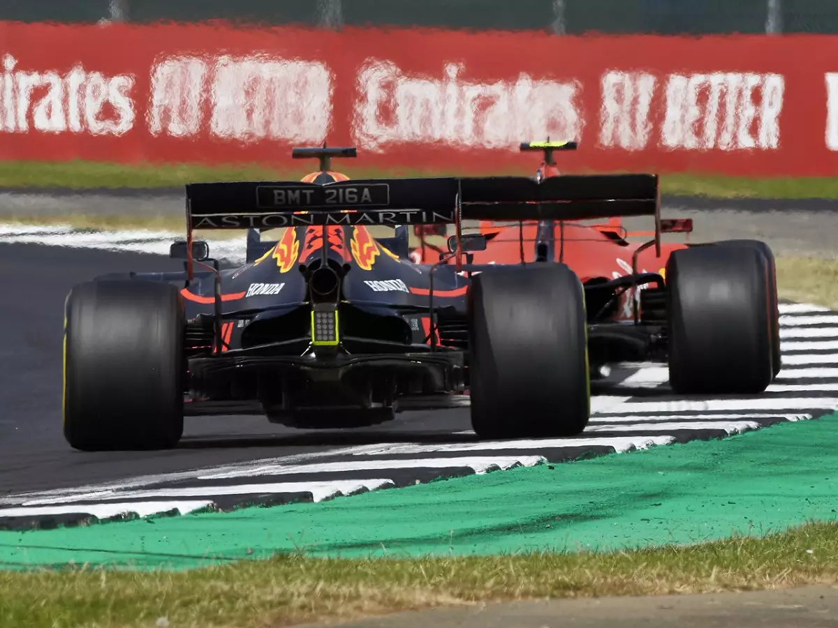 Foto zur News: "Batterie nicht genug geladen": Deshalb kam Verstappen nicht an Leclerc vorbei